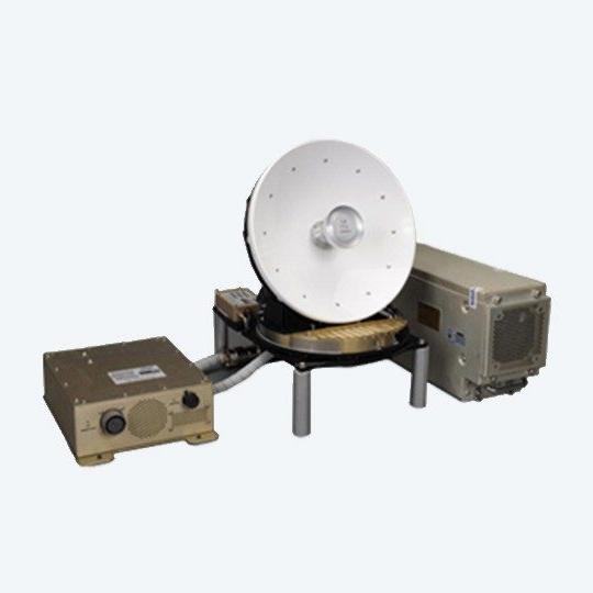 DVB-S2的产品图像，包括DVB-S2调制解调器和DVB-S2接收器